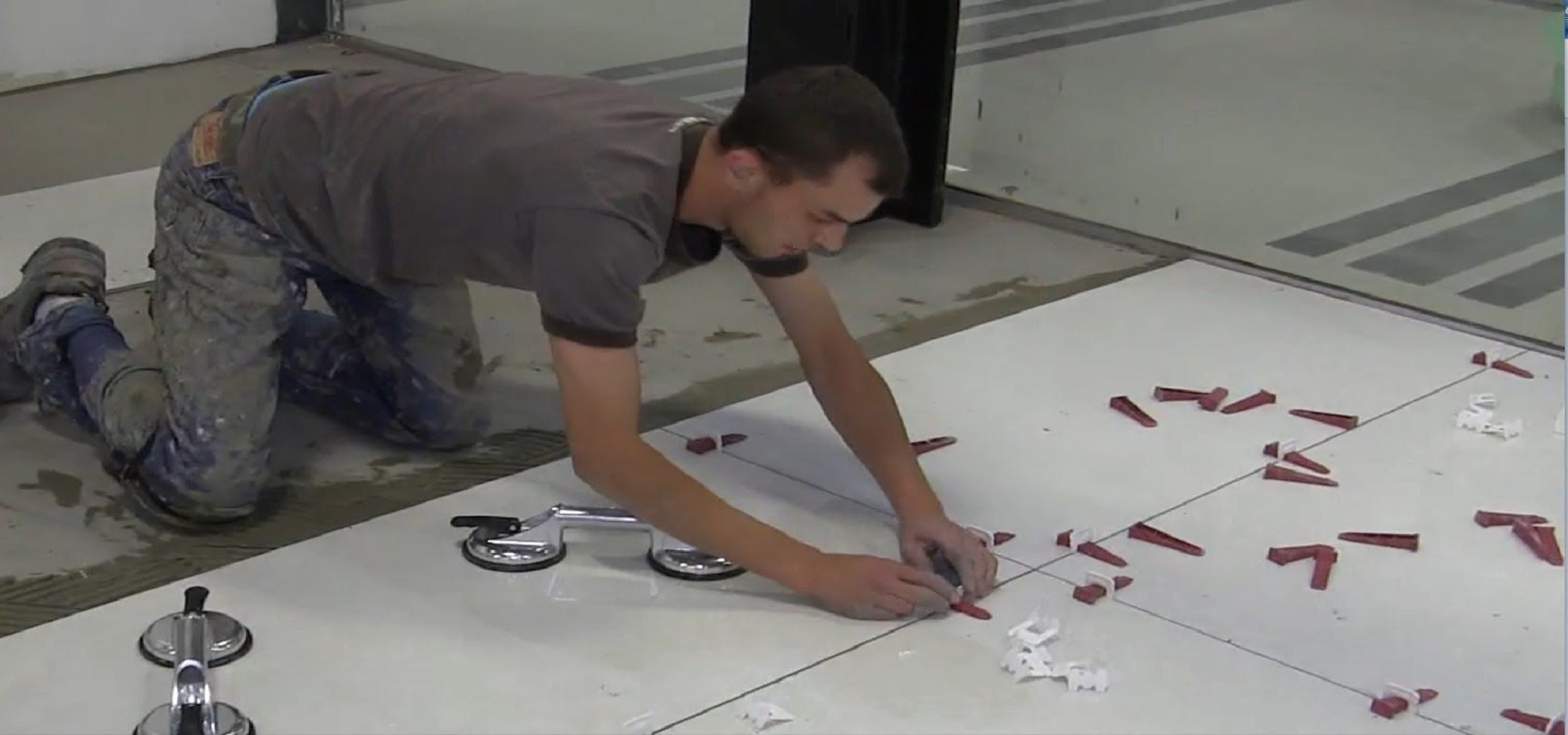 Professional Porcelain Tile Installation Services in kingman